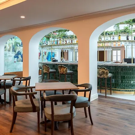 Hotel Ap Dona Aninhas 4*