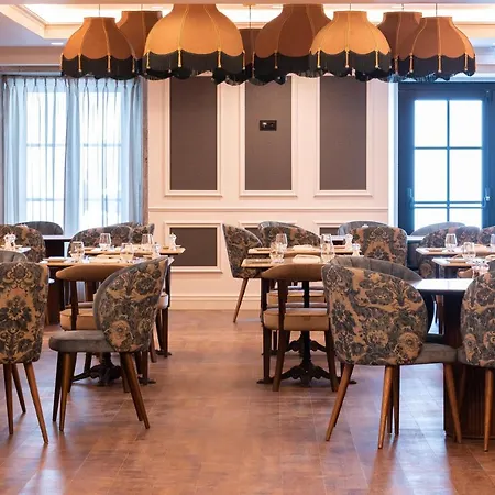 Hotel Ap Dona Aninhas 4*