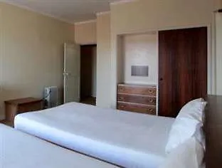 Ap Dona Aninhas Hotel