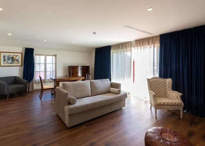 Hotel Ap Dona Aninhas 4*