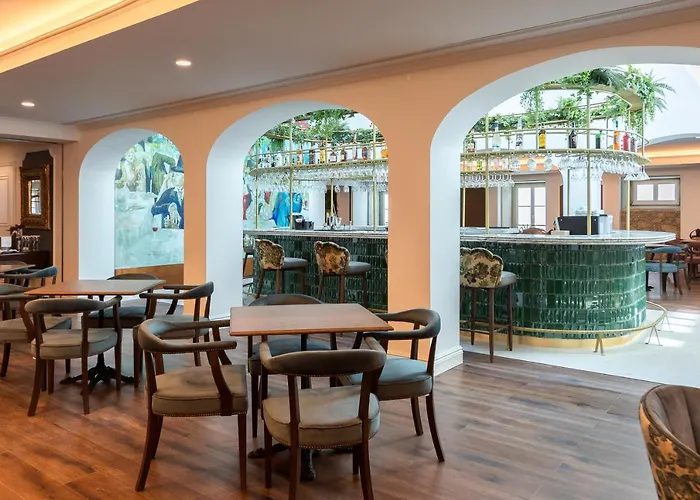 Hotel Ap Dona Aninhas 4*