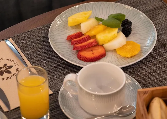 Hotel Ap Dona Aninhas 4*