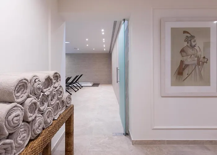 Hotel Ap Dona Aninhas 4*